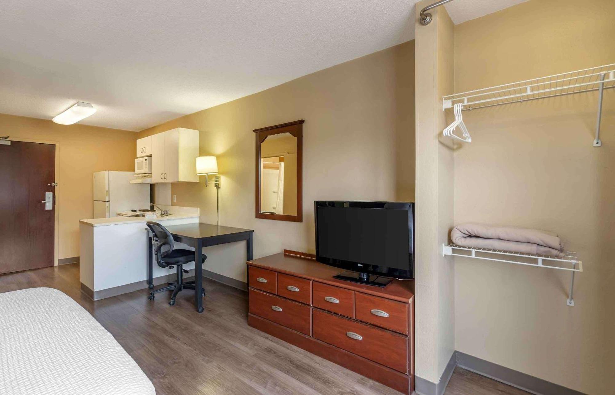 Extended Stay America Suites - Chicago - Woodfield Mall Schaumburg Exterior foto